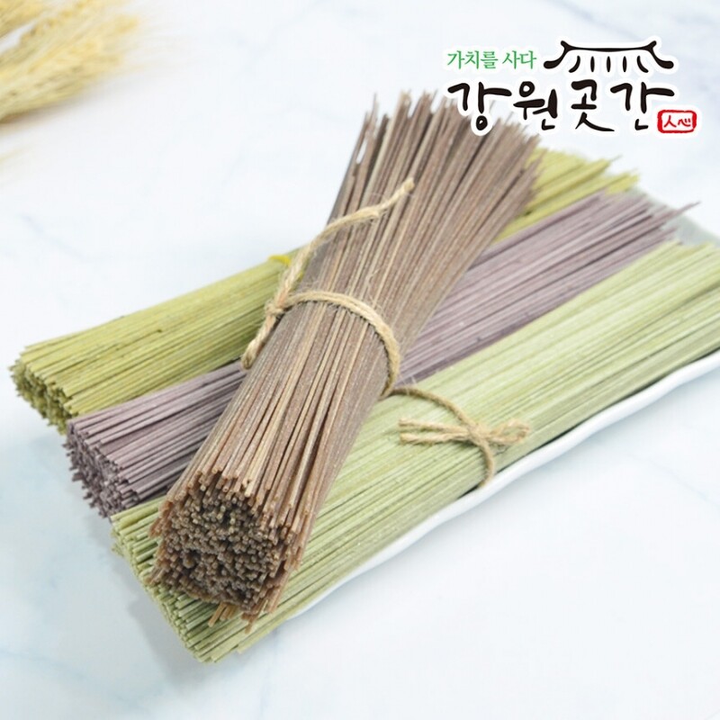 [평창] 국산 메밀 37% 채충자 수제 메밀국수 보리새싹 부추 오디 국수 800g 소면 - 강원곳간.com